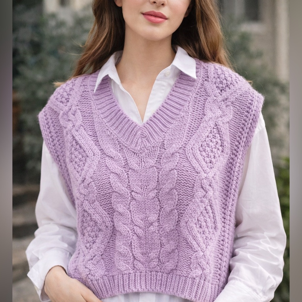 Cloud Ten Lavender Cable Knit Sweater Vest Size M Chunky Knit